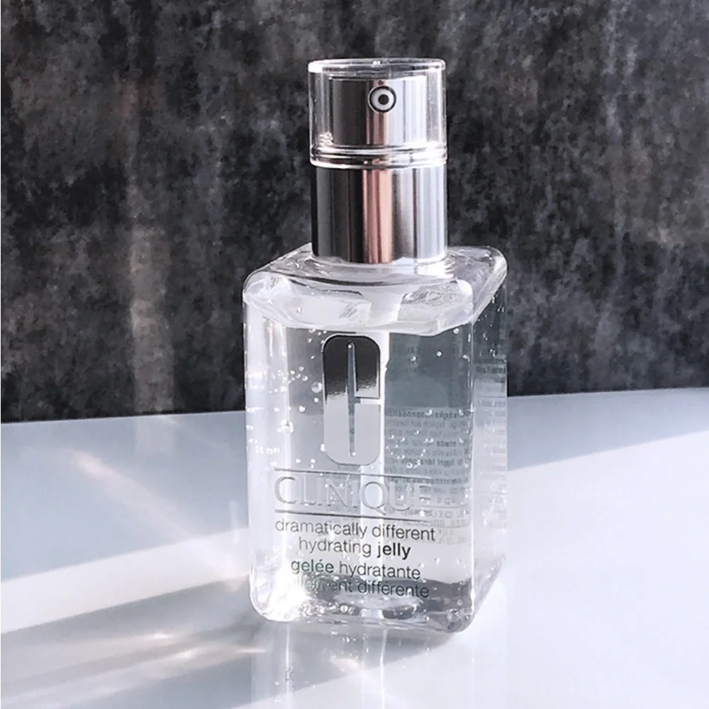 Clinique Dramatically Different Hydrating Jelly New without box